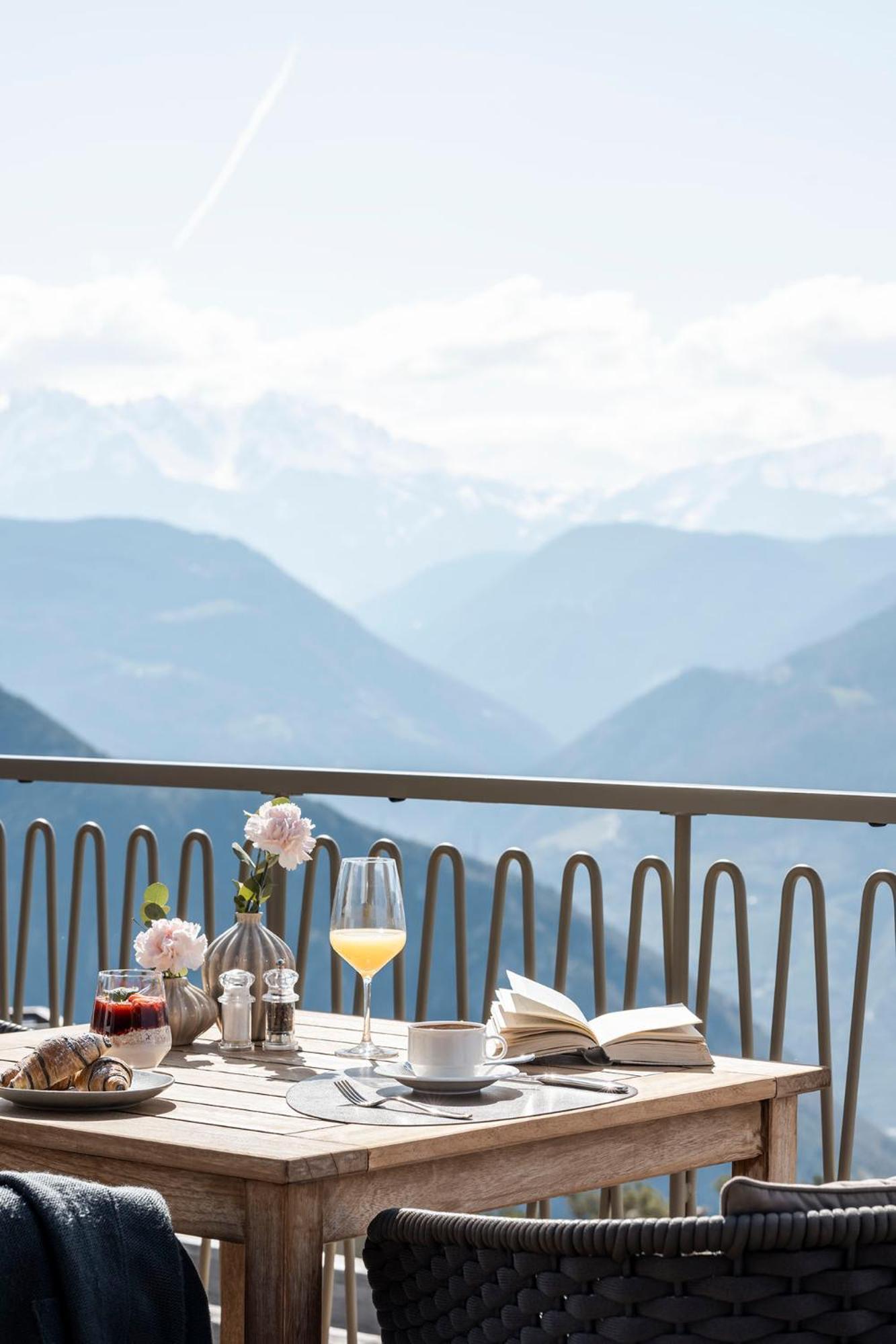Belvedere - Fine Dining, Hideaway & 5* San Genesio Atesino